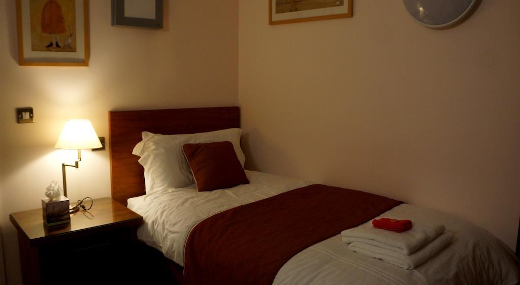 The Lyn Valley Guest House Lynton Bilik gambar