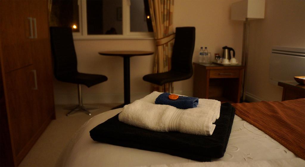 The Lyn Valley Guest House Lynton Bilik gambar